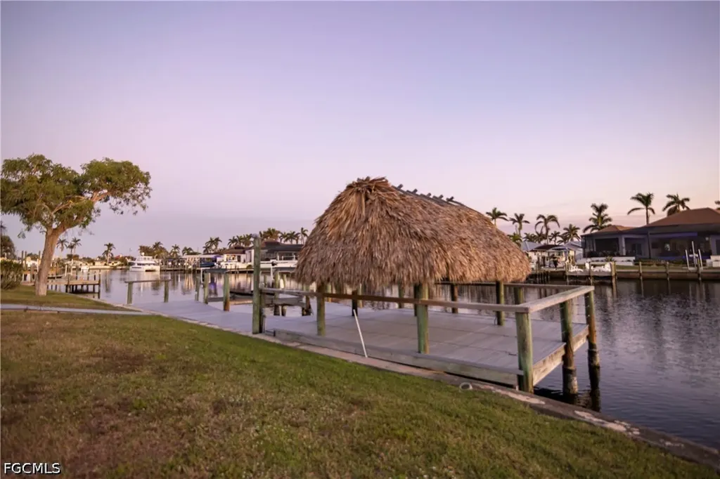 5336 Baypoint Court Cape Coral FL 33904