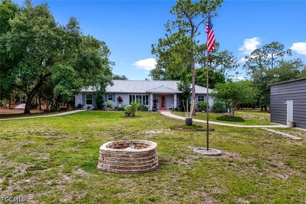7683 County Road 78 Labelle FL 33935