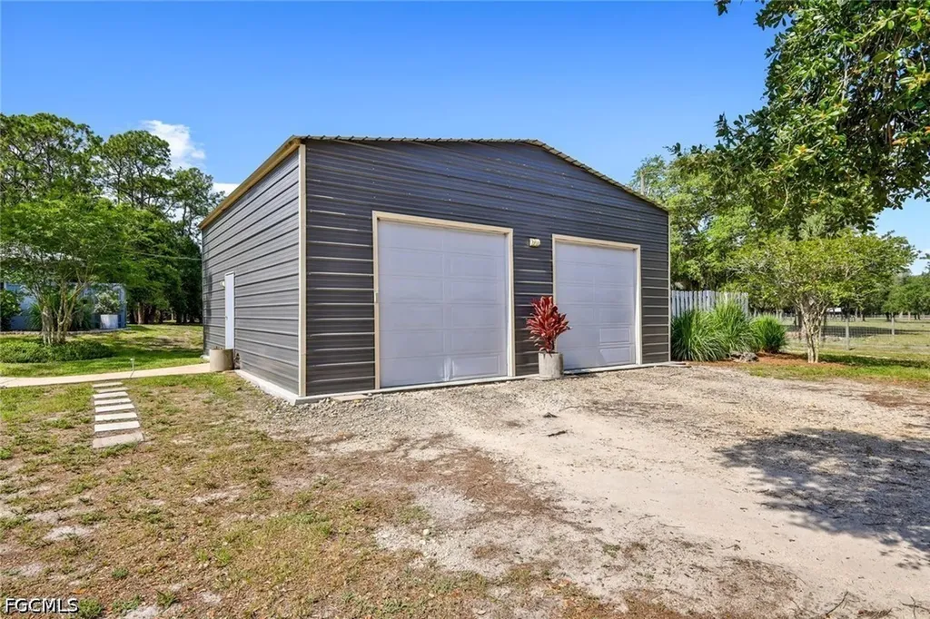 7683 County Road 78 Labelle FL 33935