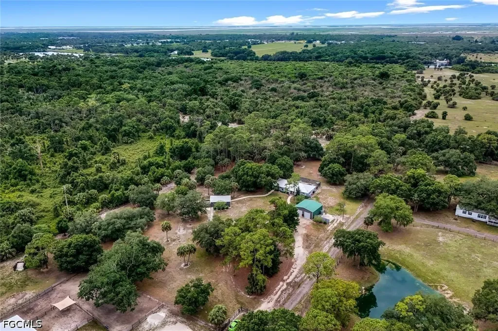 7683 County Road 78 Labelle FL 33935