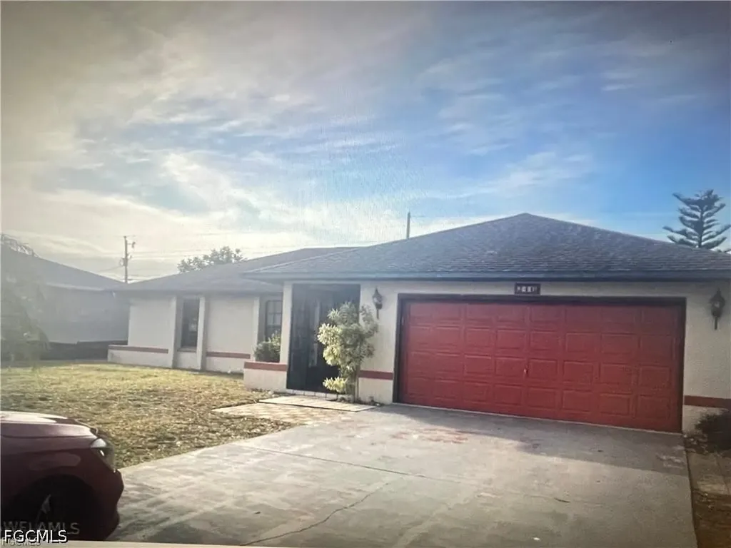 246 SE 7th Street Cape Coral FL 33990