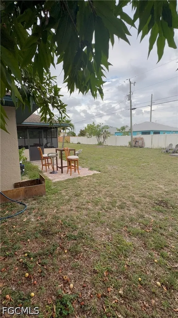246 SE 7th Street Cape Coral FL 33990