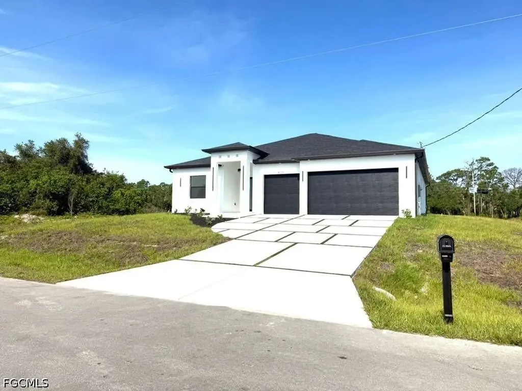 8005 Sunrise Circle Labelle FL 33935