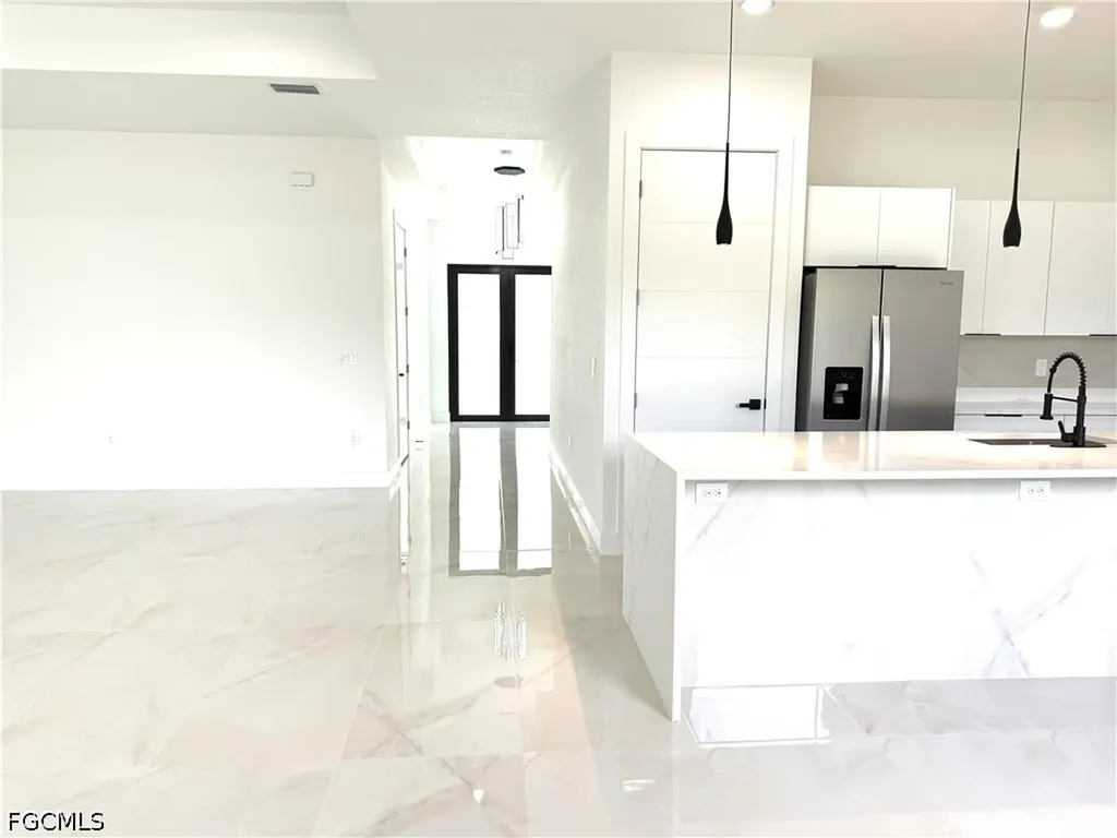 8005 Sunrise Circle Labelle FL 33935