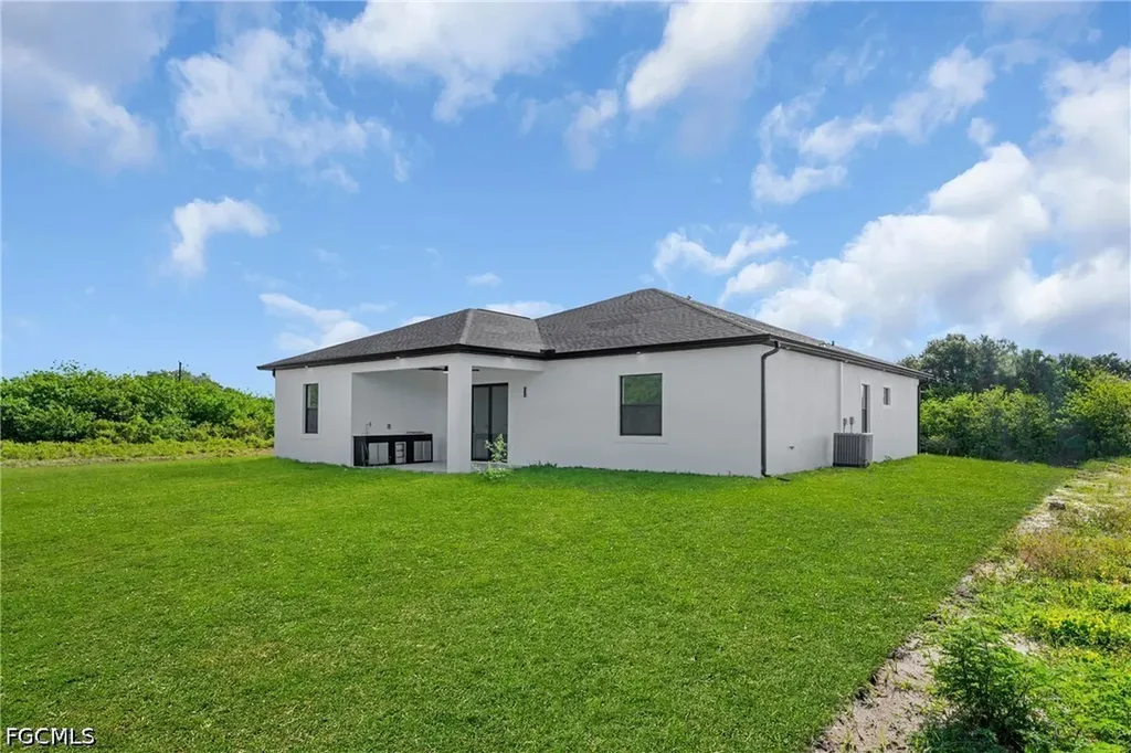 8005 Sunrise Circle Labelle FL 33935