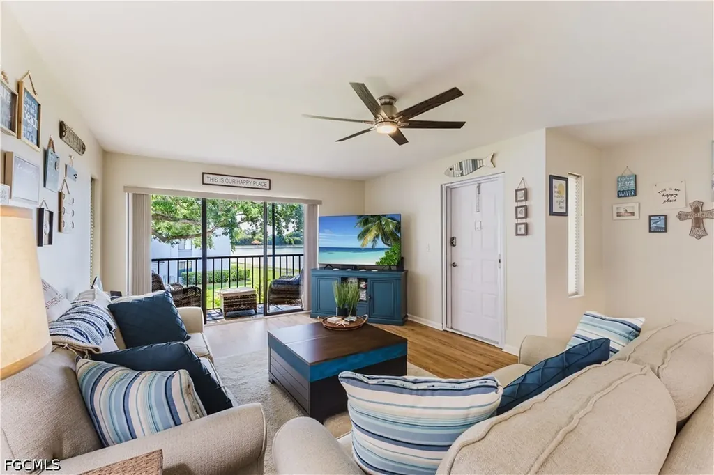 Fort Myers FL, 4641 Lakeside Club Boulevard, Unit 13