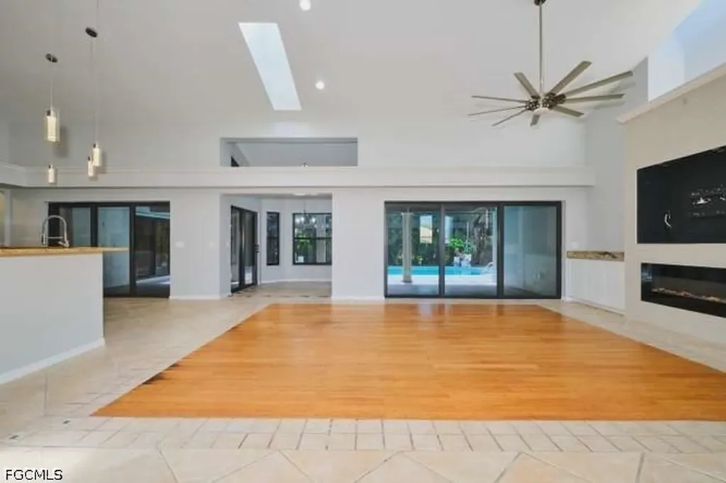 28505 Sombrero Drive Bonita Springs FL 34135