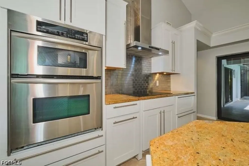 28505 Sombrero Drive Bonita Springs FL 34135