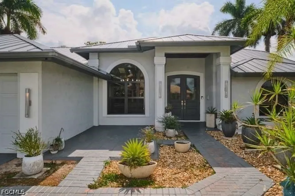 28505 Sombrero Drive Bonita Springs FL 34135