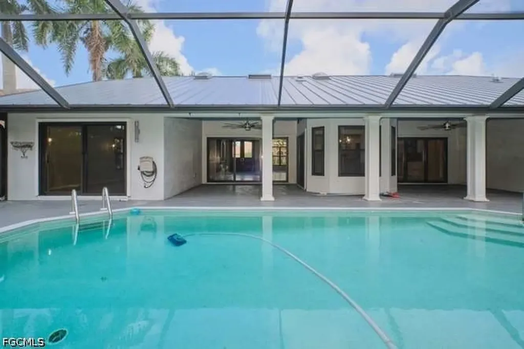 28505 Sombrero Drive Bonita Springs FL 34135