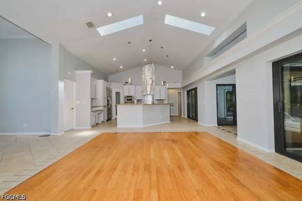 28505 Sombrero Drive Bonita Springs FL 34135