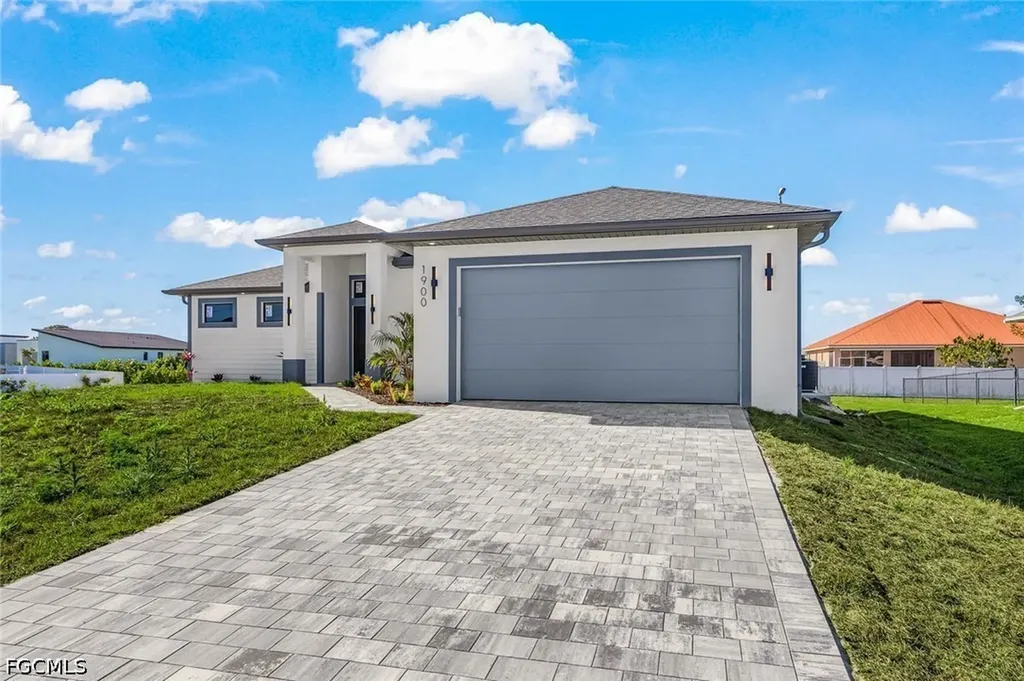 1900 NW Embers Terrace Cape Coral FL 33993