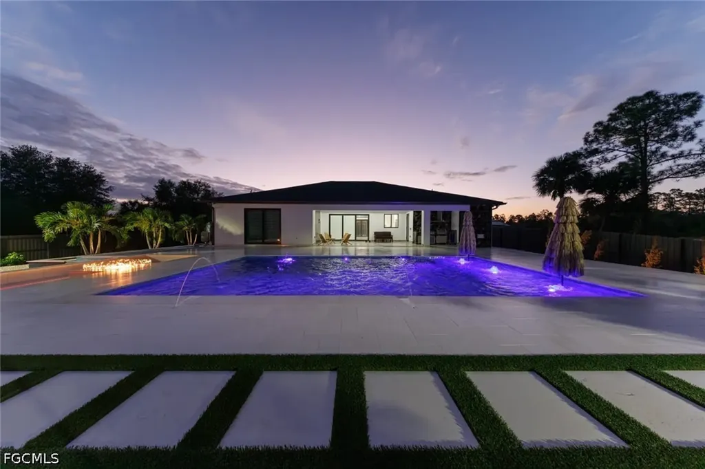 618 North Avenue Lehigh Acres FL 33972