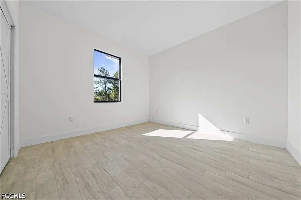 2220 Kenneth Avenue S Lehigh Acres FL 33973