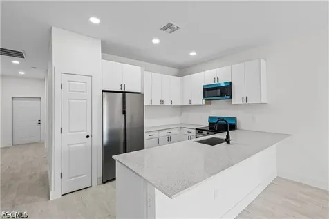 2220 Kenneth Avenue S Lehigh Acres FL 33973