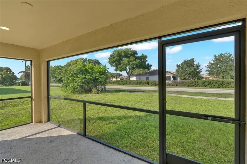 606 Morningmist Lane Lehigh Acres FL 33974