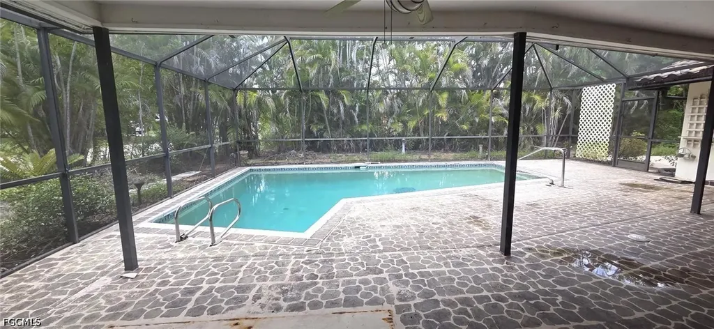 5869 Tallowood Circle Fort Myers FL 33919