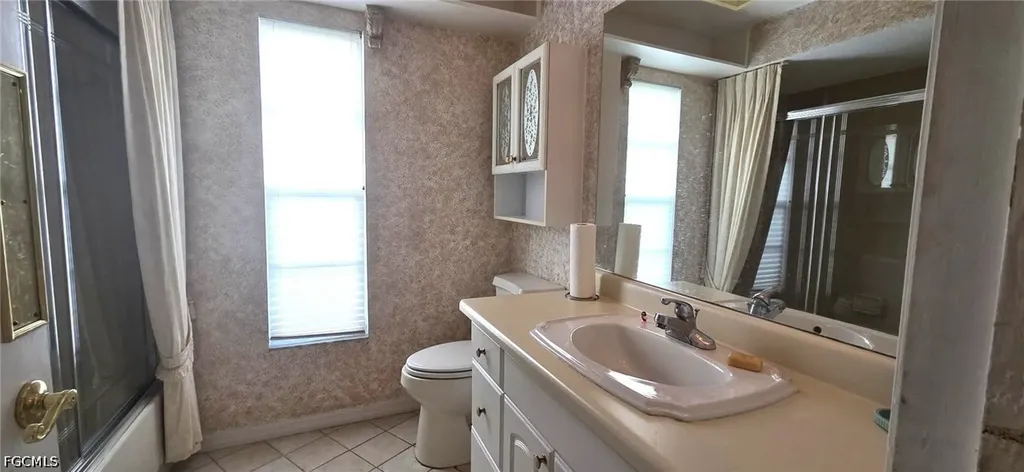 5869 Tallowood Circle Fort Myers FL 33919