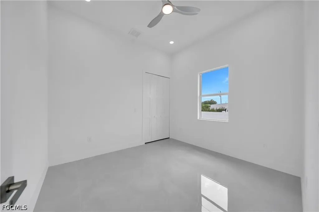 2900 41st Street SW Lehigh Acres FL 33976