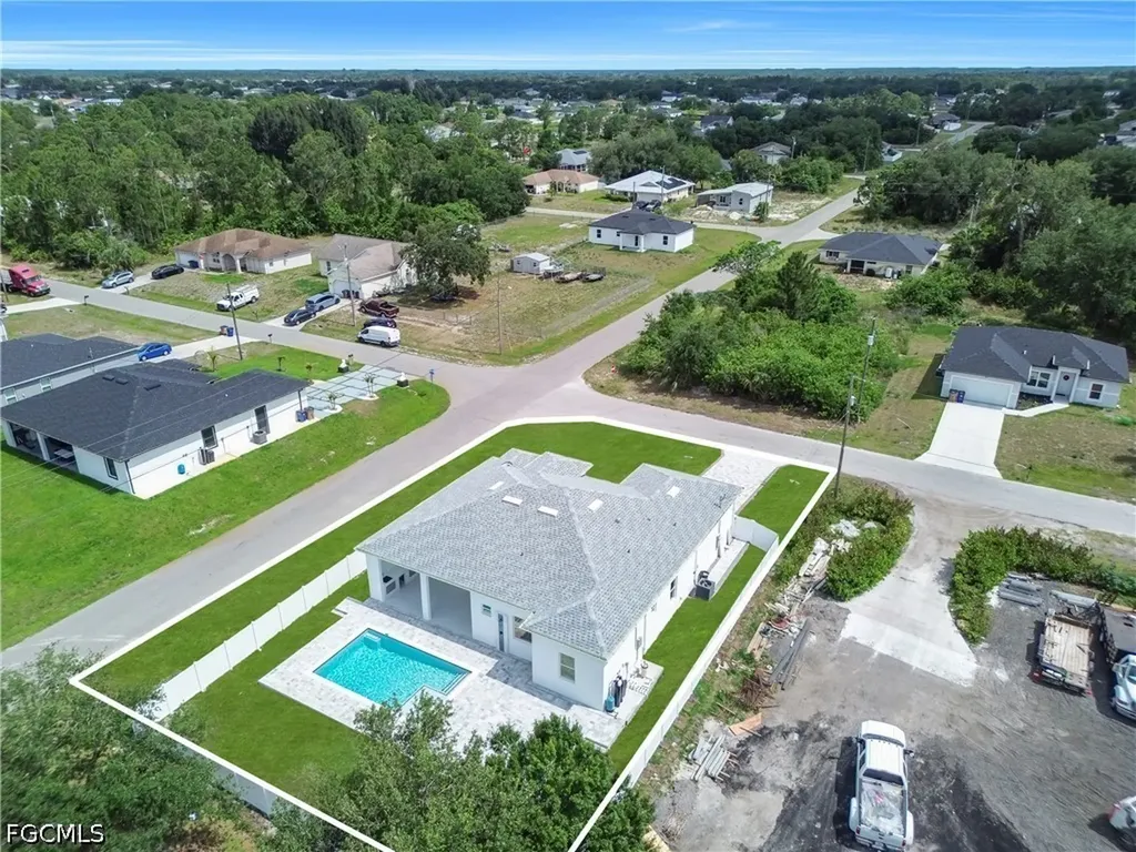 2900 41st Street SW Lehigh Acres FL 33976