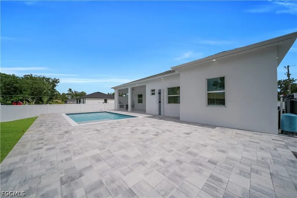 2900 41st Street SW Lehigh Acres FL 33976