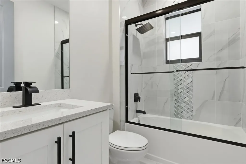 1442 NE 33rd Lane Cape Coral FL 33909