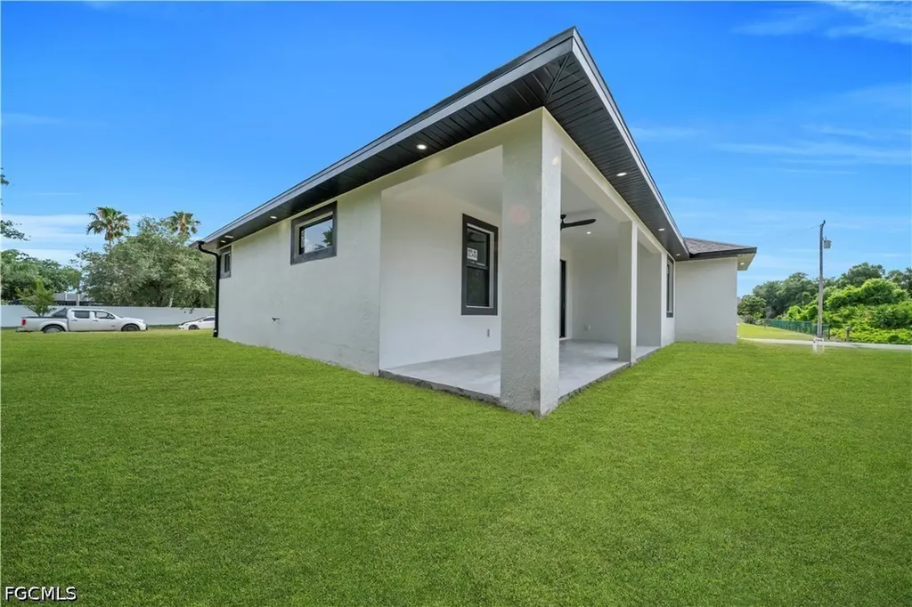 506 W 5th Street Lehigh Acres FL 33972