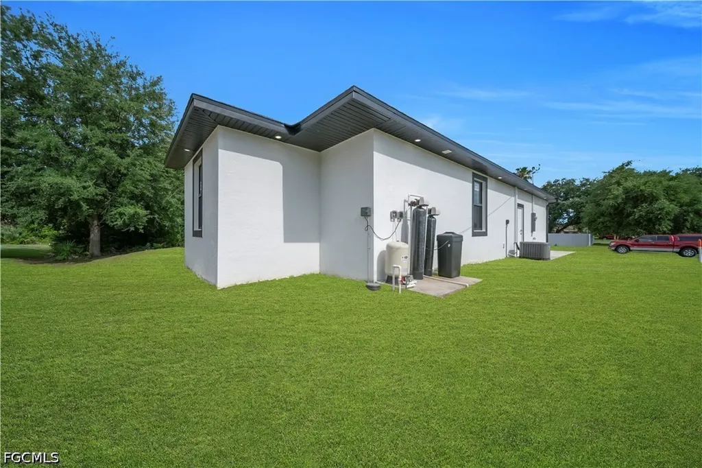 506 W 5th Street Lehigh Acres FL 33972