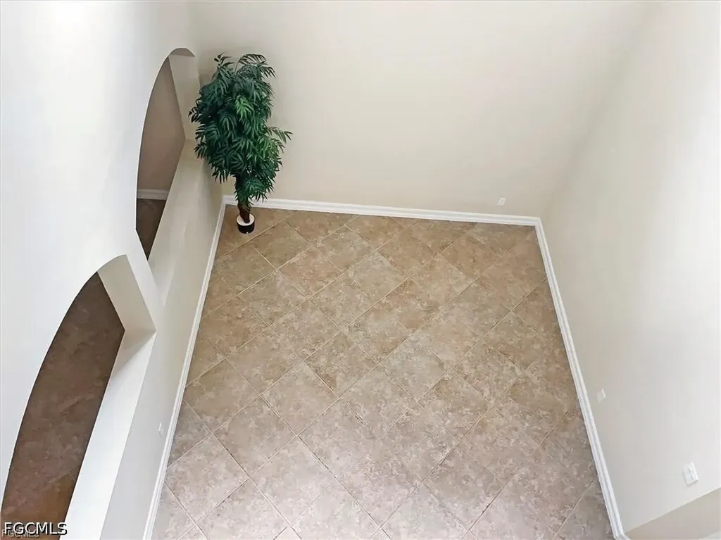 10257 S Silver Palm Drive Estero FL 33928