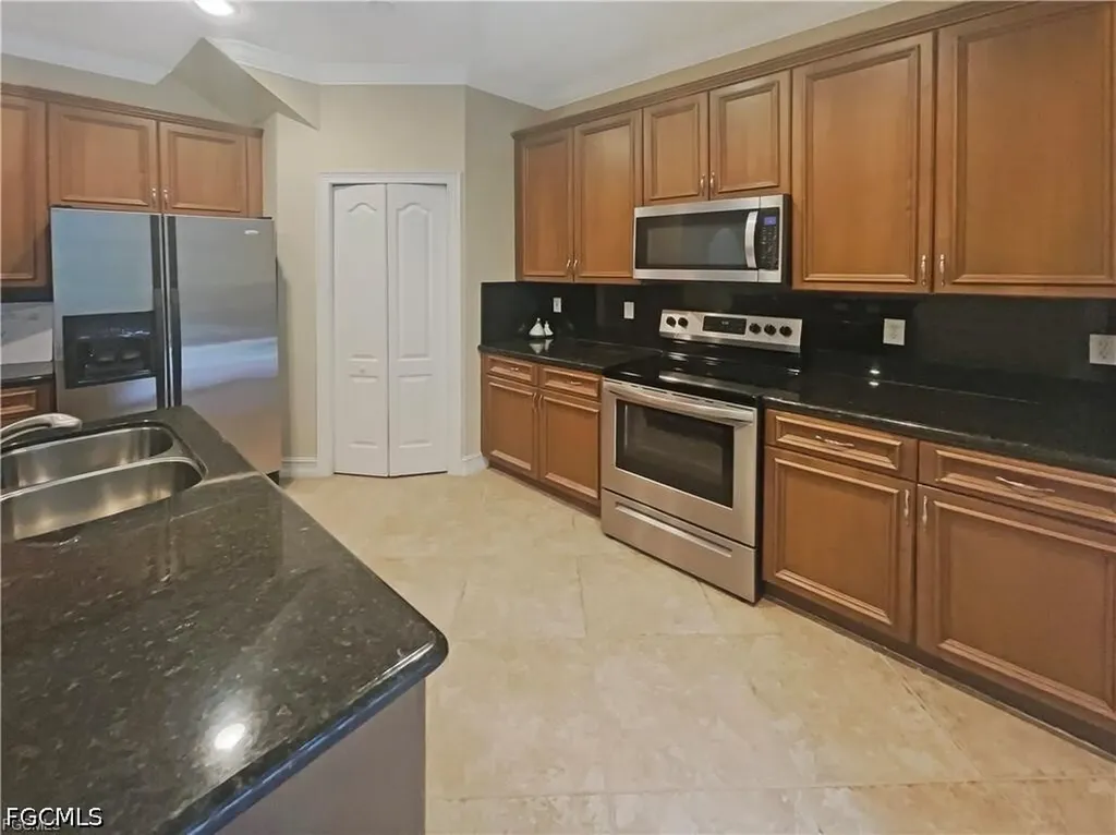 10257 S Silver Palm Drive Estero FL 33928