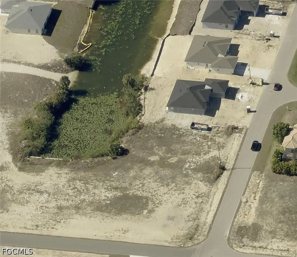 1928 NE 15th Place Cape Coral FL 33909