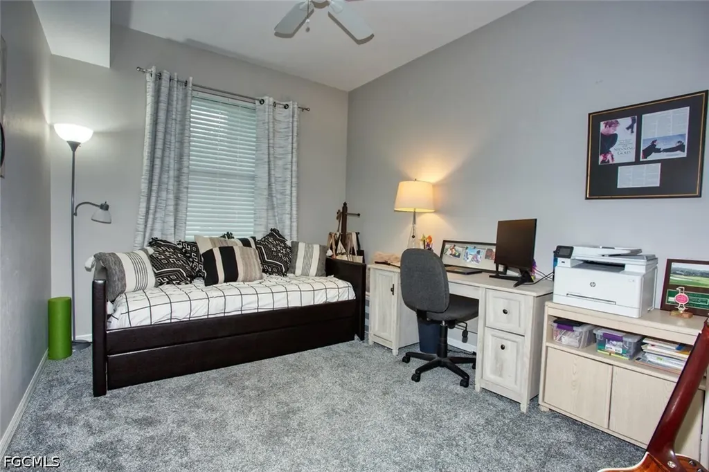 8076 Queen Palm Lane Fort Myers FL 33966