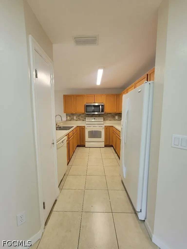 306 Leeland Heights Boulevard E Lehigh Acres FL 33936