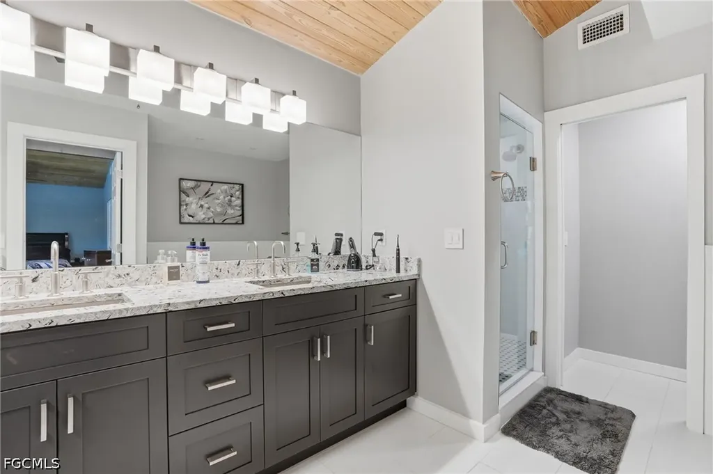 4210 Fulton Circle Fort Myers FL 33905
