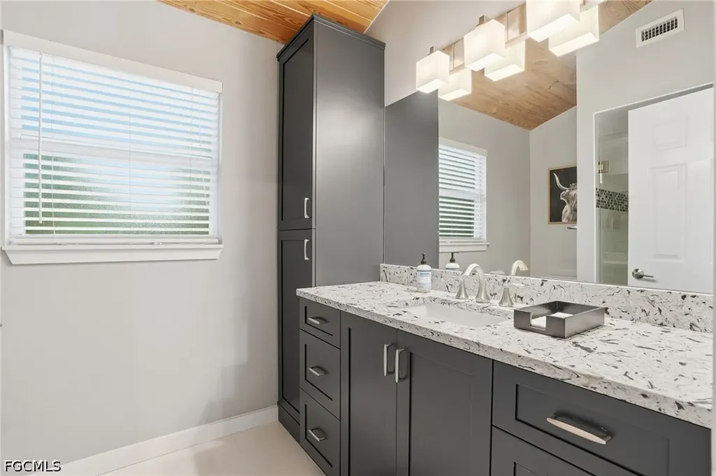 4210 Fulton Circle Fort Myers FL 33905