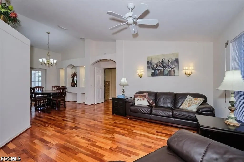 5507 SW 14th Place Cape Coral FL 33914