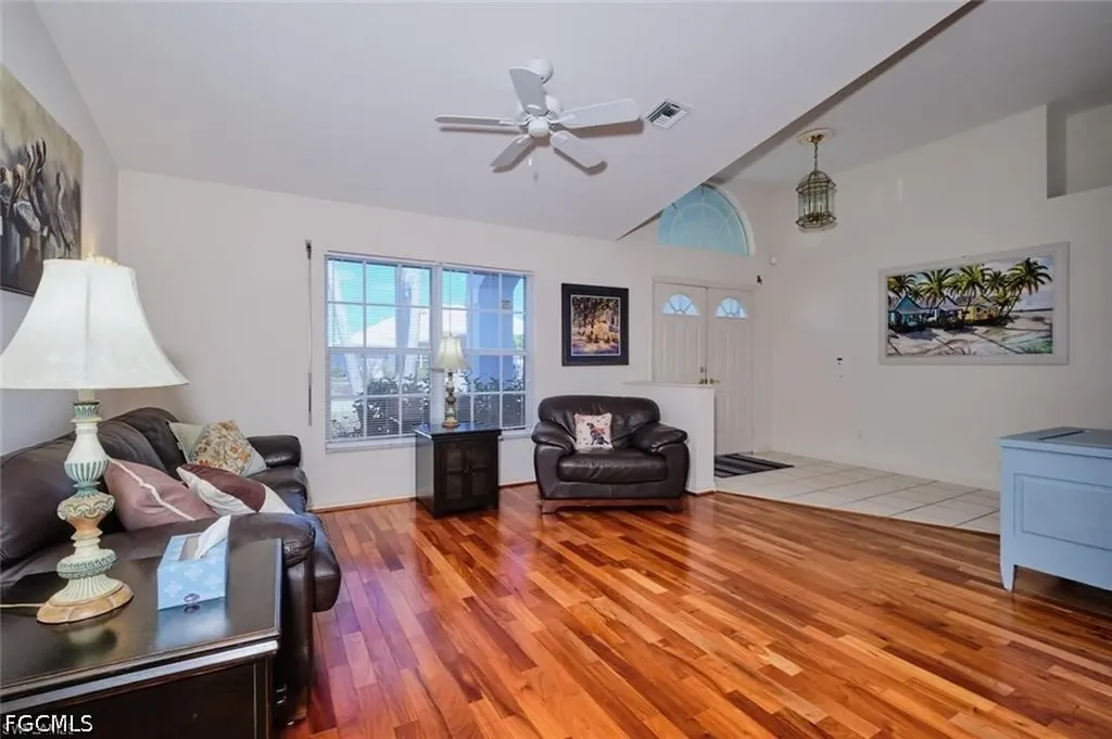 5507 SW 14th Place Cape Coral FL 33914
