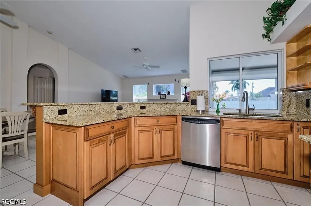 5507 SW 14th Place Cape Coral FL 33914