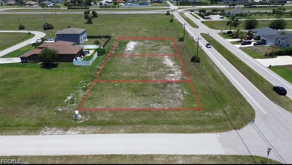 3231 Gulfstream Parkway Cape Coral FL 33993