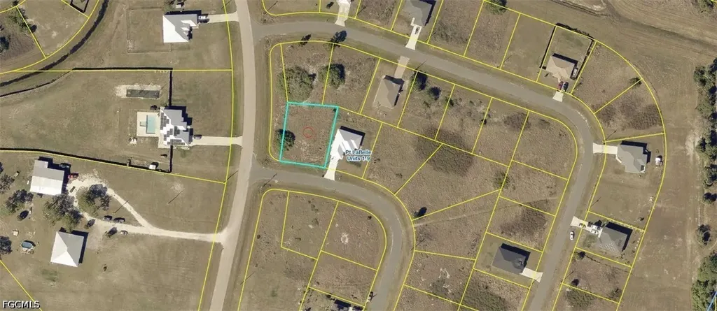 9058 Green Circle Labelle FL 33935