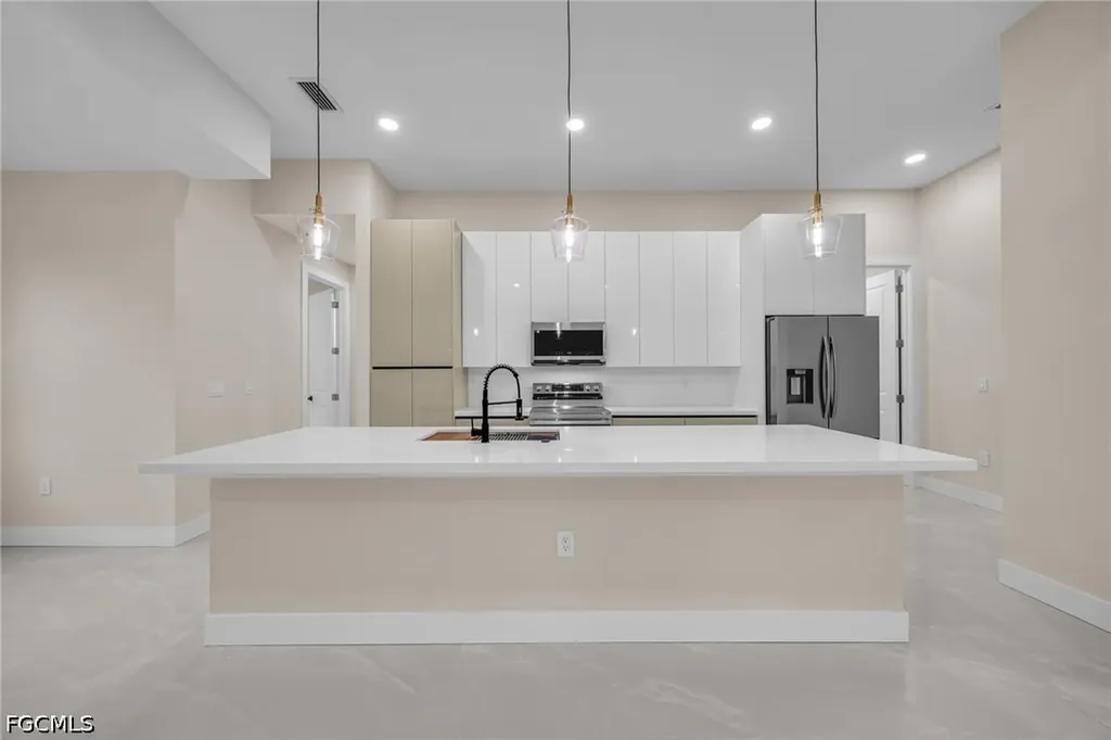 1901 Cedar Avenue N Lehigh Acres FL 33971