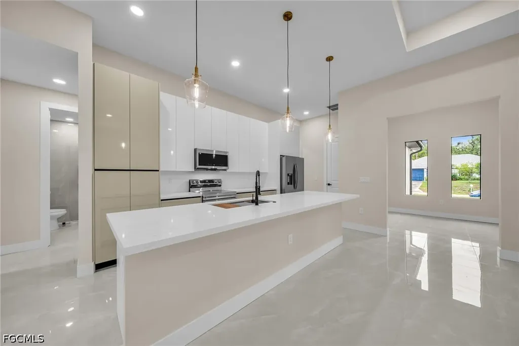 1901 Cedar Avenue N Lehigh Acres FL 33971