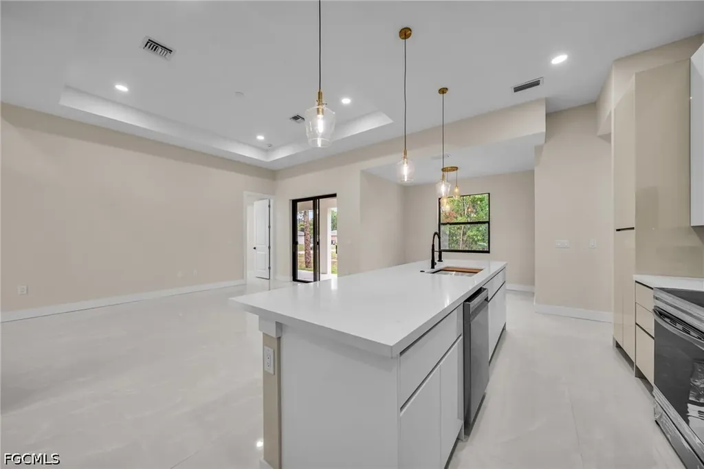 1901 Cedar Avenue N Lehigh Acres FL 33971