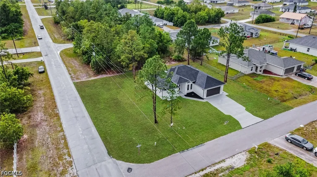 1901 Cedar Avenue N Lehigh Acres FL 33971
