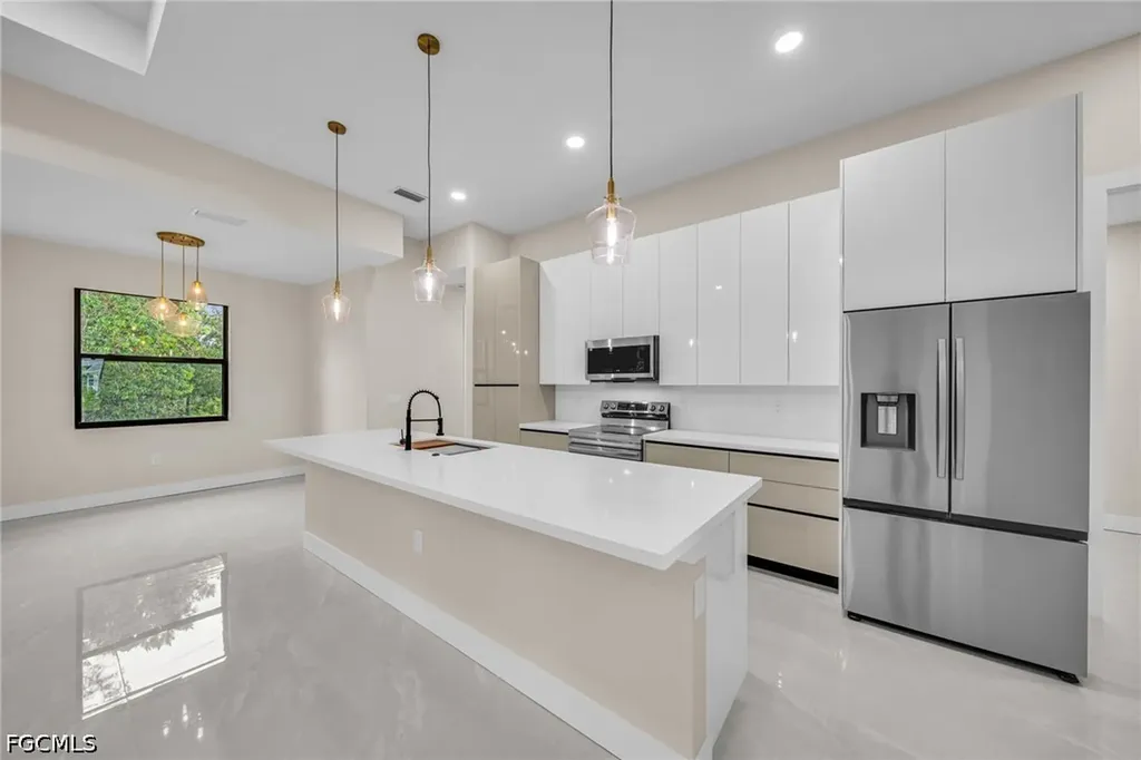 1901 Cedar Avenue N Lehigh Acres FL 33971