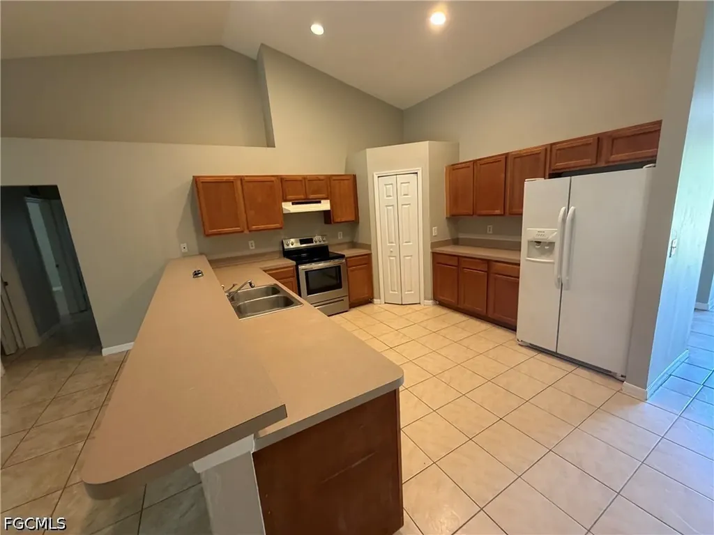 835 Downer Avenue S Lehigh Acres FL 33974