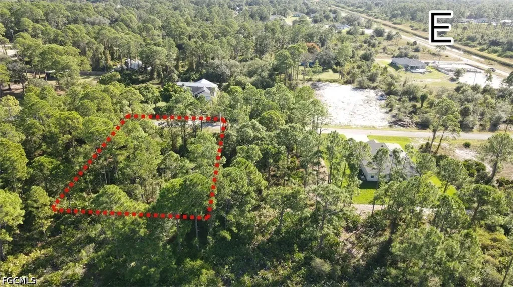 1615 Dixie Avenue Lehigh Acres FL 33972
