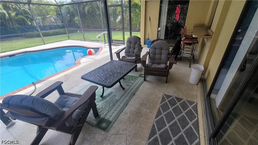 1929 NE 2nd Terrace Cape Coral FL 33909