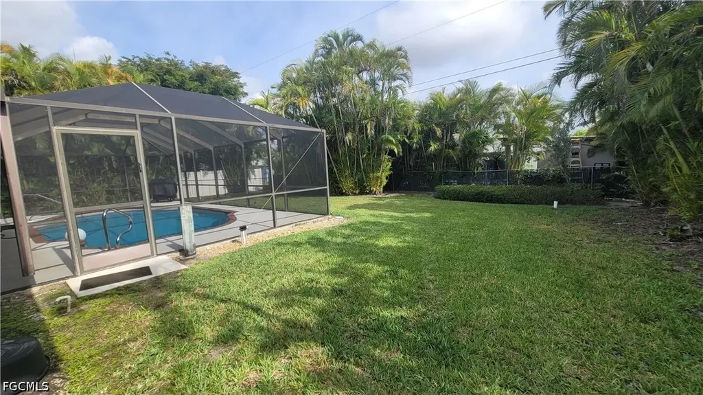 1929 NE 2nd Terrace Cape Coral FL 33909