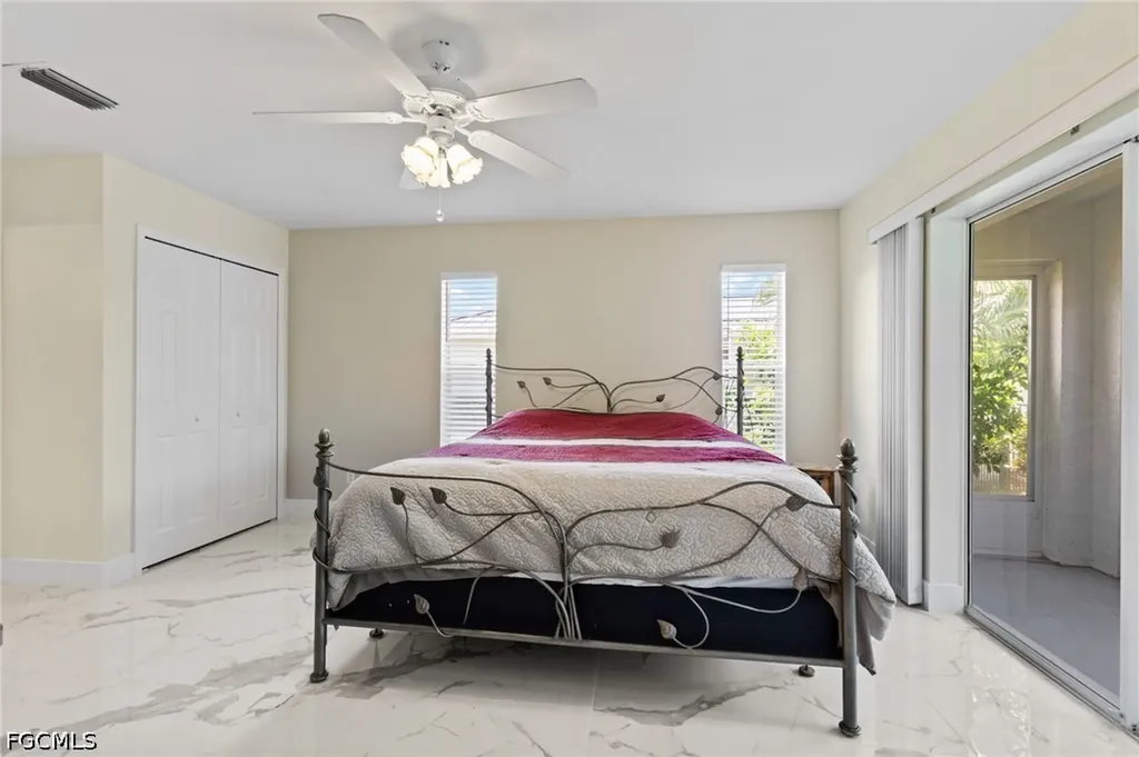 3824 SW 10th Place Cape Coral FL 33914